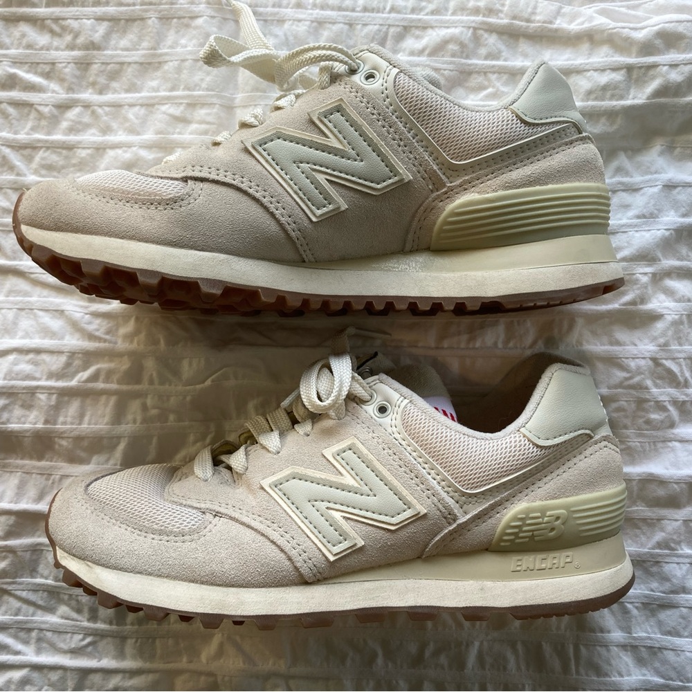 Women’s New Balance 574, Reflection White, size 5.5